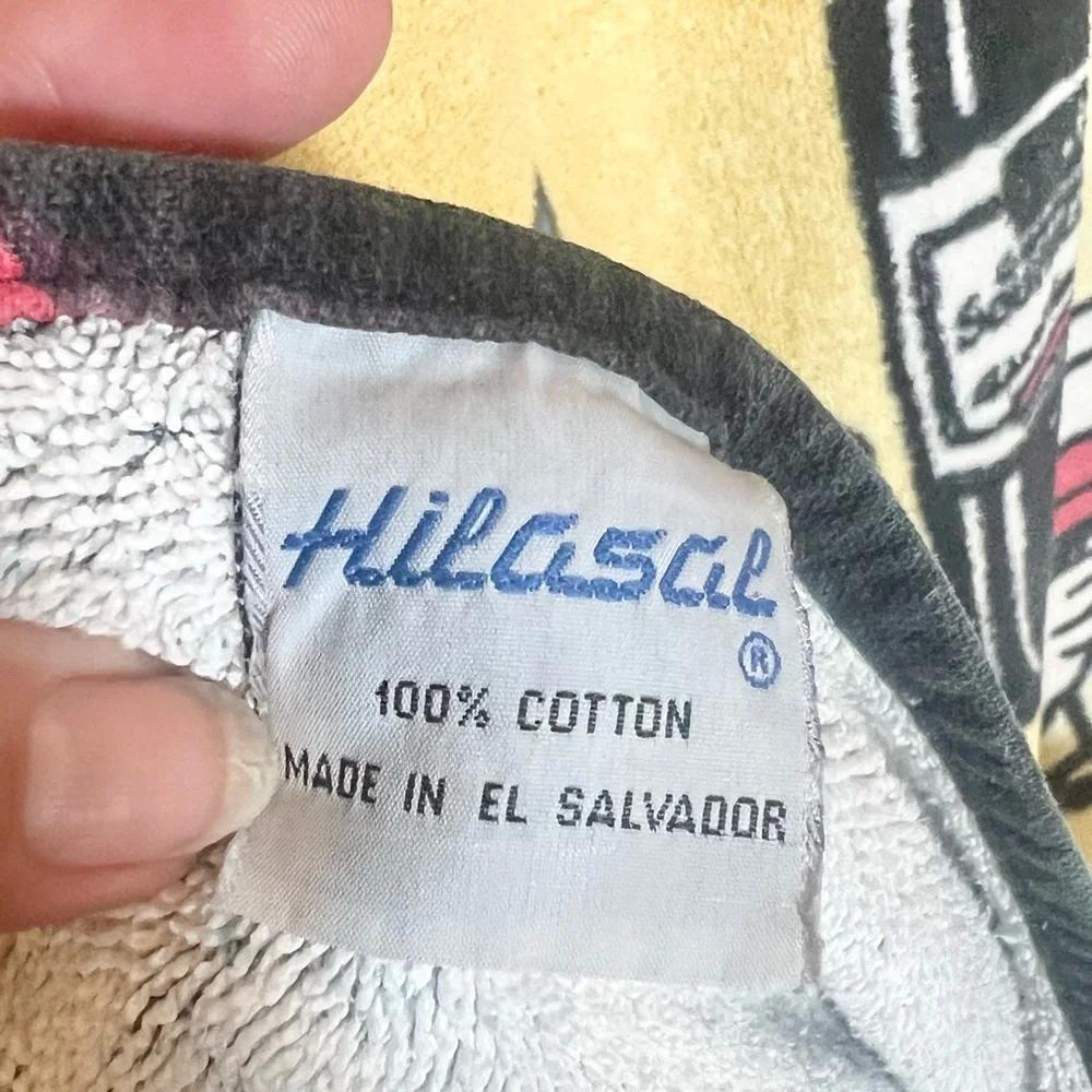 Vintage Rare Hilasal Chateau Souverain Cabernet Sauvignon Beach Towel